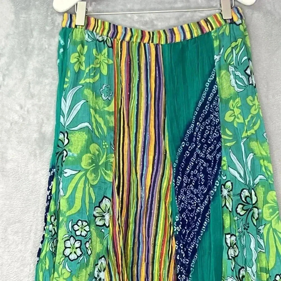 SOFT‎ SURROUNDINGS Bohemian Embellished Multi Print Art To Wear Sz S Full Gypsy - Picture 2 of 16